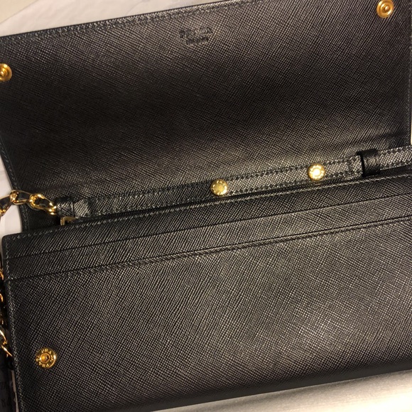 Prada clutch wallet with chain - Picture 2 of 11